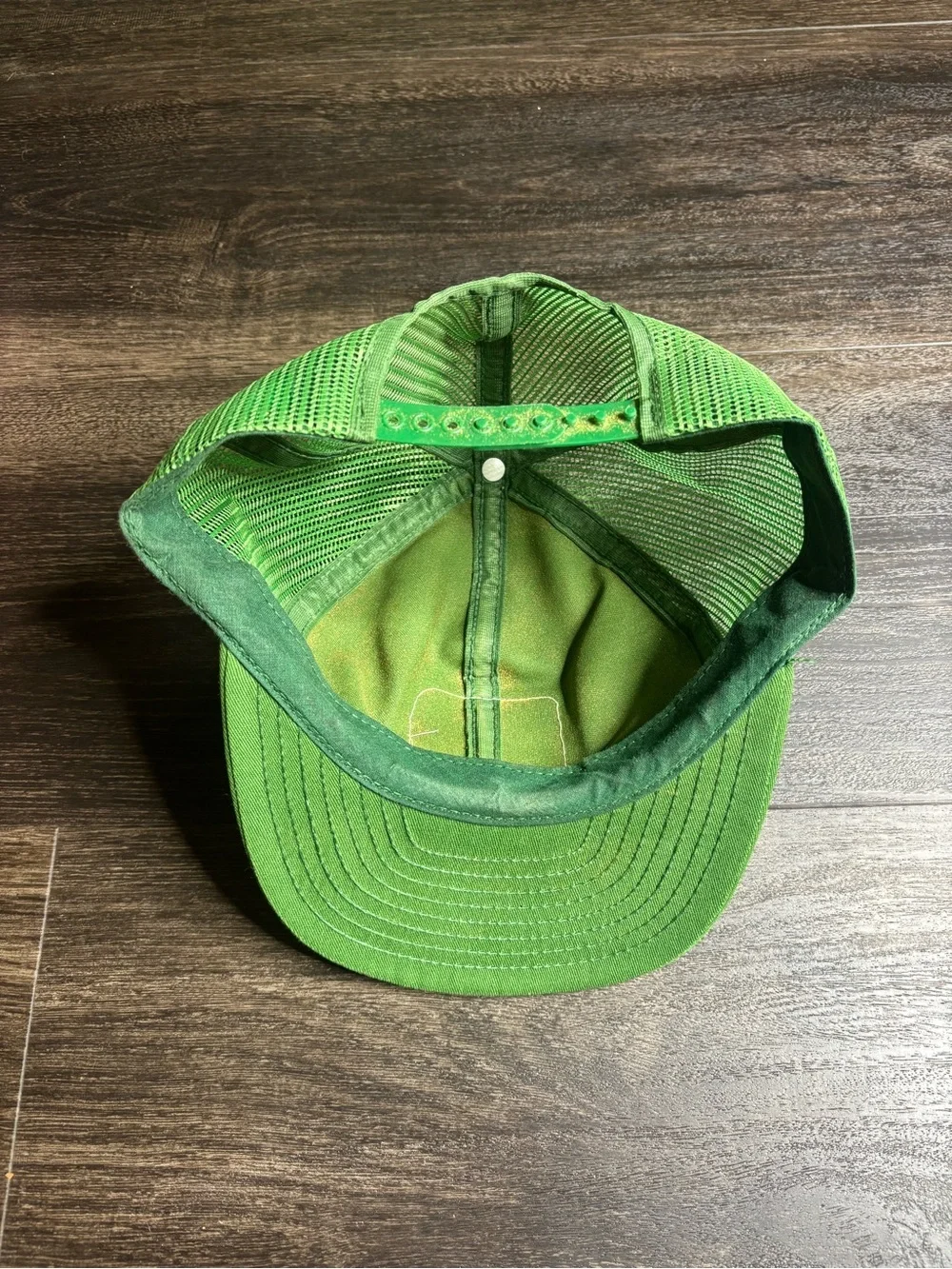 Vintage John Deere Patch Green Mesh Trucker Snapback Hat Louisville